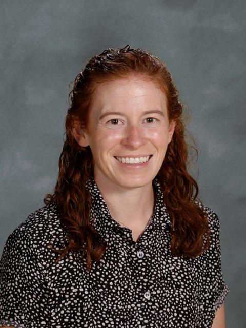 Photo of Erin Cavoneil 