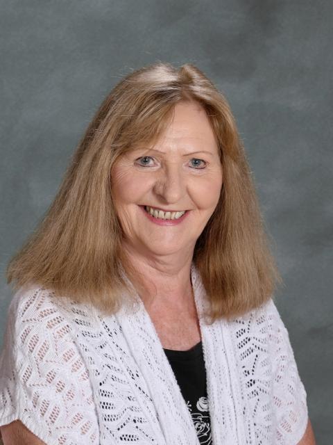 Photo of Maureen Cook 