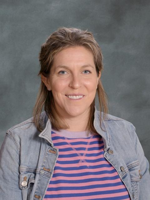 Photo of Caitlin Corey 