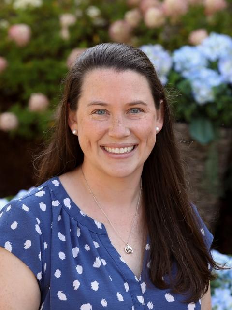 Photo of Michelle Jacobs 