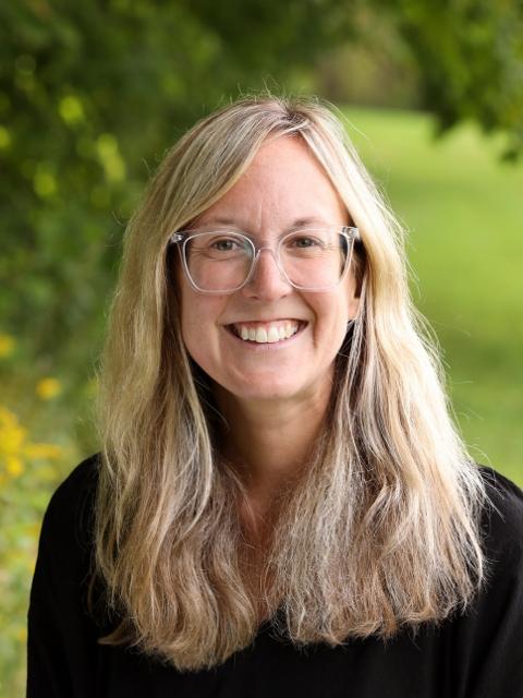 Photo of Sarah Lothrop 