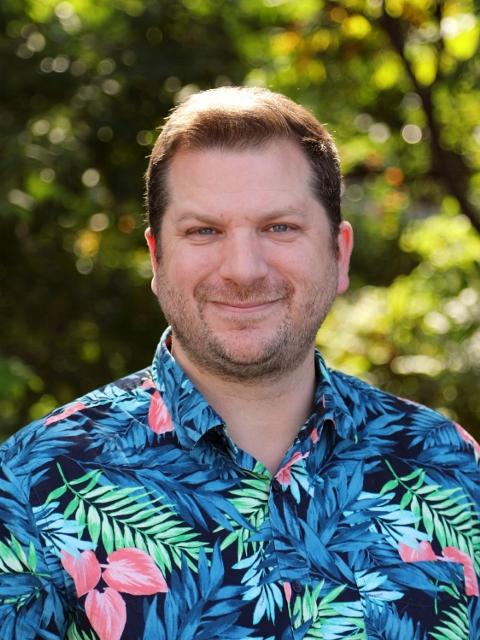 Photo of Arik Mortenson 