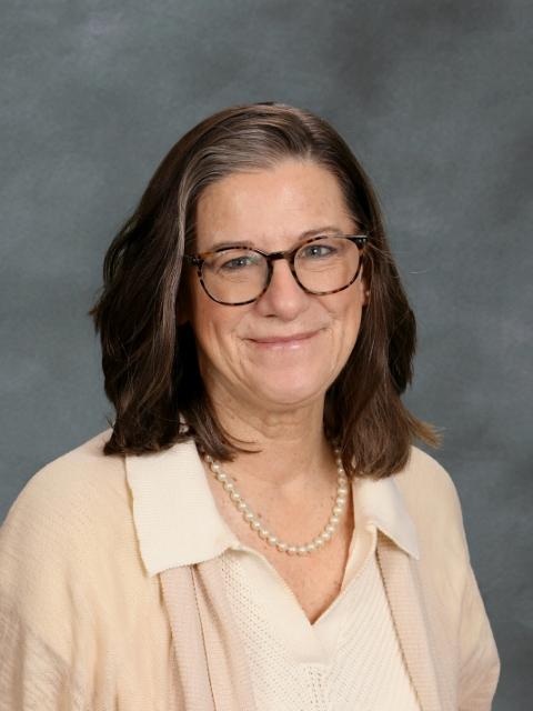 Photo of Elizabeth Sanford