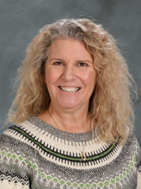 Photo of Lynn Zinger 