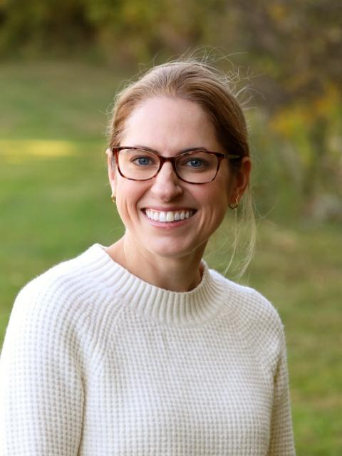Photo of Elizabeth Shelley 