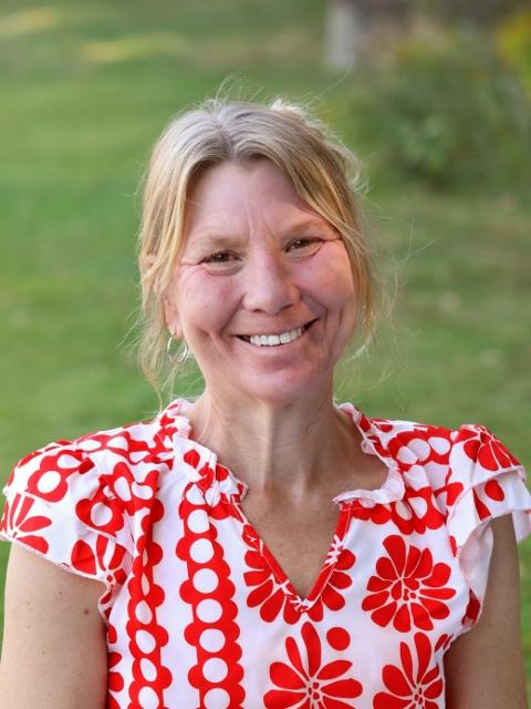 Photo of Elizabeth Ploof 