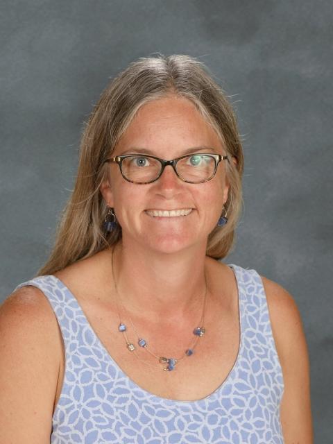 Photo of Amanda Waldo 