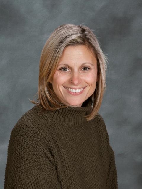 Photo of Stacey Mead 