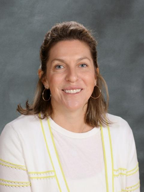 Photo of Caitlin Corey 
