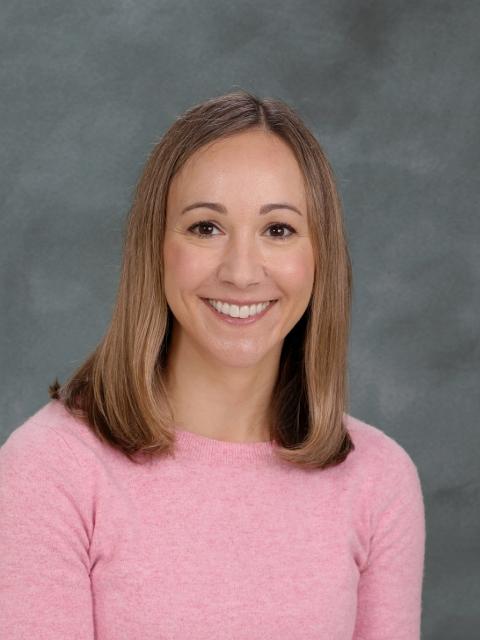 Photo of Lisa Pikulski 