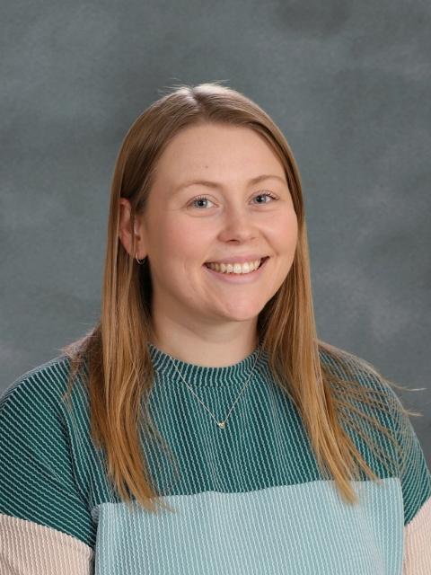 Photo of Hannah Lang 