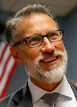 Photo of Mark Holodick 