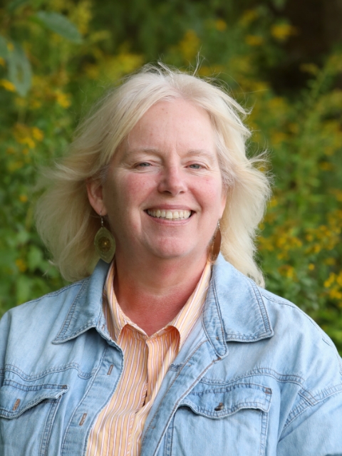 Photo of Terri Martin 